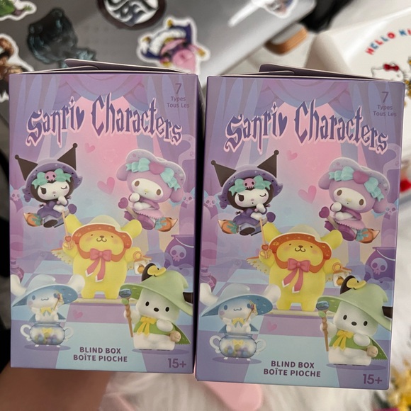 Miniso Cinnamoroll mini figurine - Picture 3 of 3